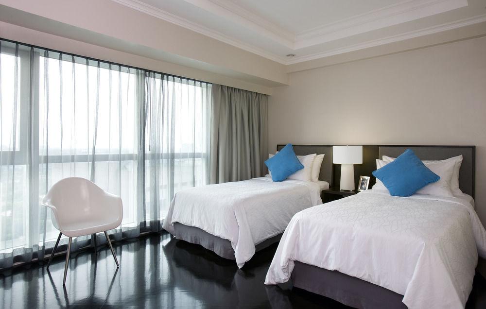 Fraser Place Manila San Pedro Makati Eksteriør billede