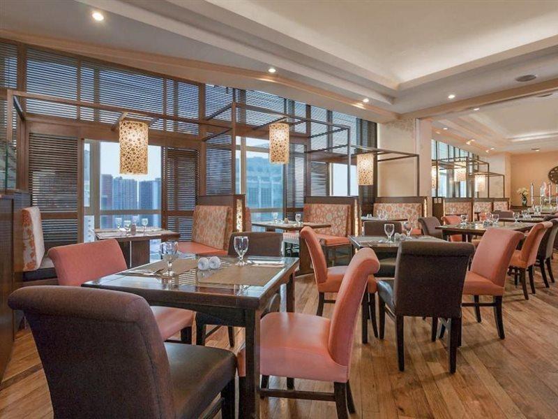 Fraser Place Manila San Pedro Makati Eksteriør billede