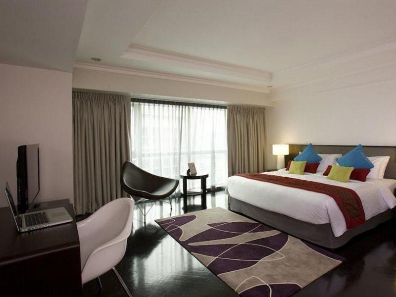 Fraser Place Manila San Pedro Makati Eksteriør billede